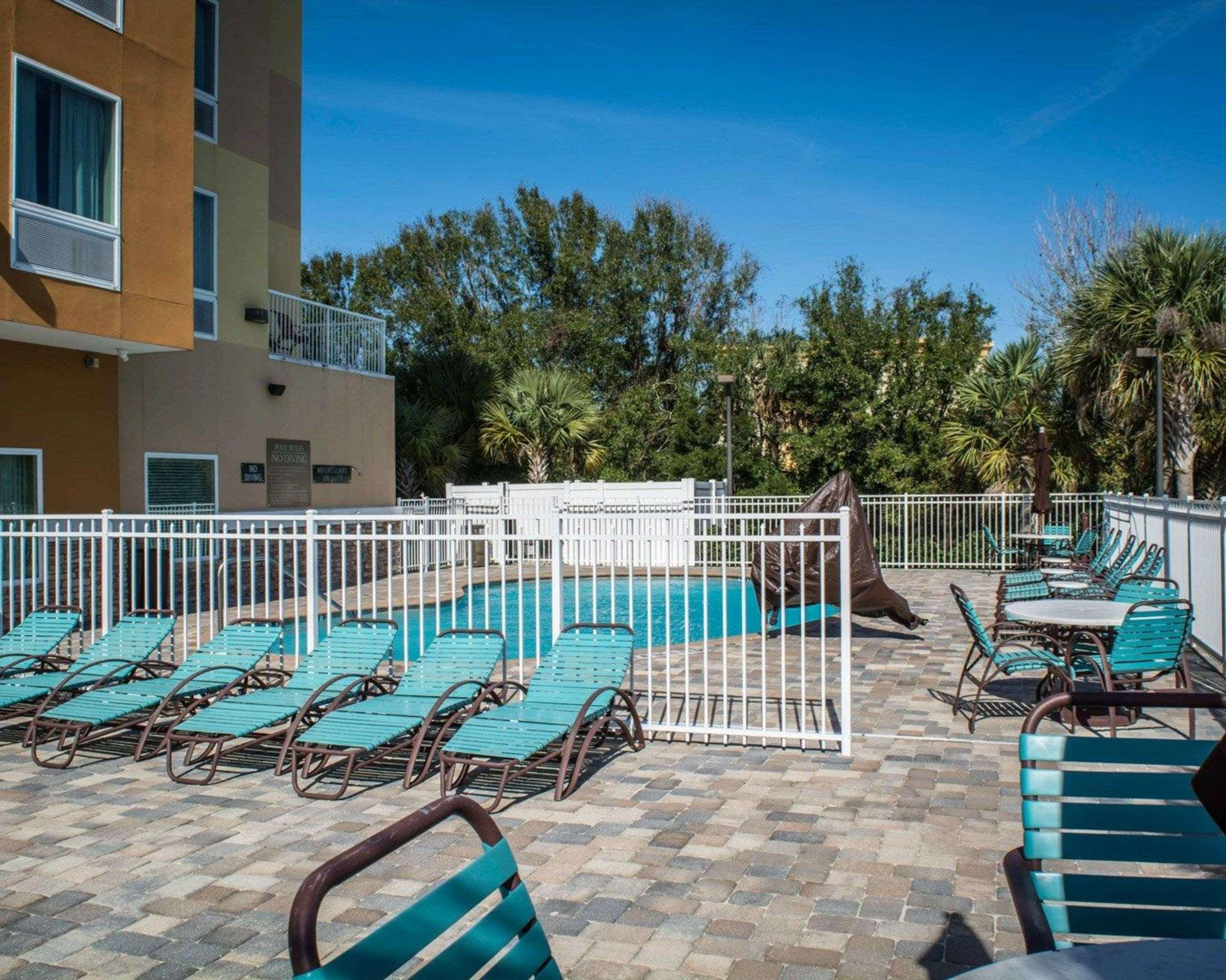 Hotel Hampton By Hilton Tampa Fairgrounds Casino 3*