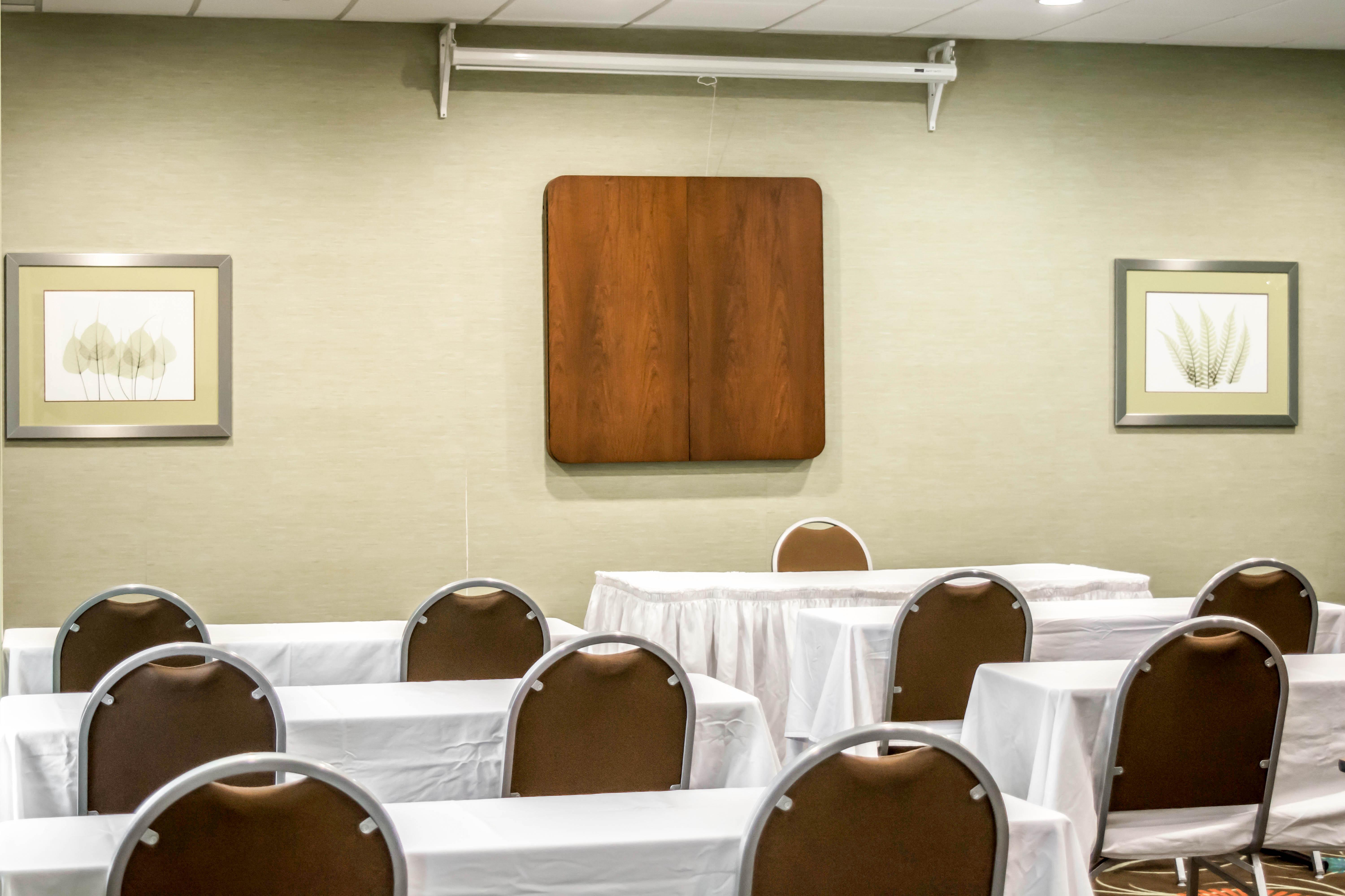 Hampton By Hilton Tampa Fairgrounds Casino 3*